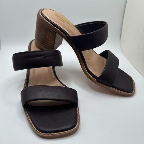CUSHIONAIRE Women's two band block heel sandal +Memory Foam 6.5 WIDE BROWN - Picture 6 of 7